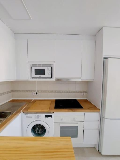 Nice Flat Close To The Centre مالقة المظهر الخارجي الصورة